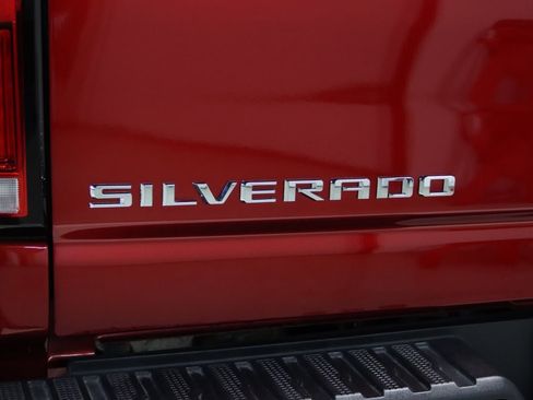 Used 2025 Chevrolet Silverado 2500 High Country w/ Technology Package AWD/4WD image 16