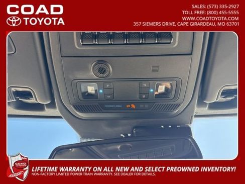 Used 2022 Ford Bronco Wildtrak image 14