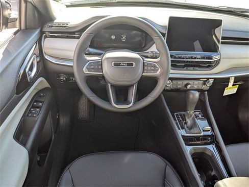 New 2026 Jeep Compass Limited image 27