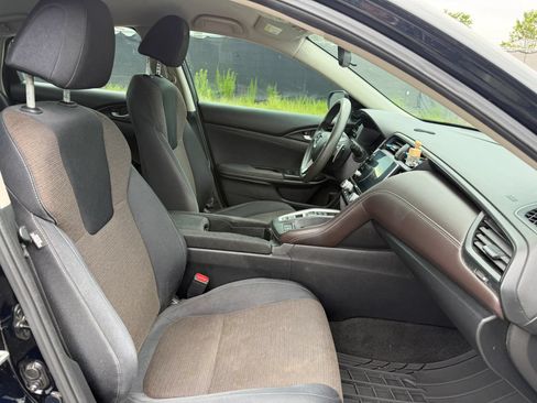 Used 2019 Honda Insight EX image 18