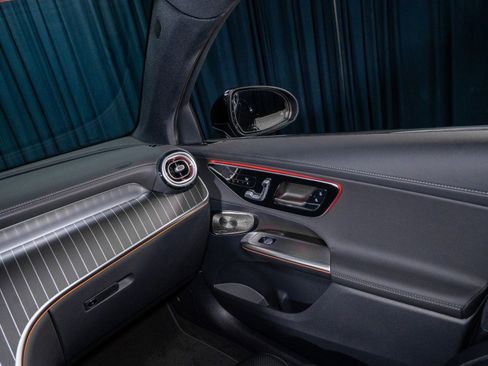 New 2026 Mercedes-Benz GLC 300 4MATIC image 24