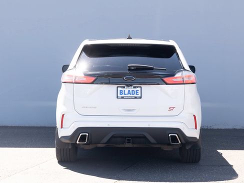 Used 2020 Ford Edge ST w/ Equipment Group 401A AWD/4WD image 23