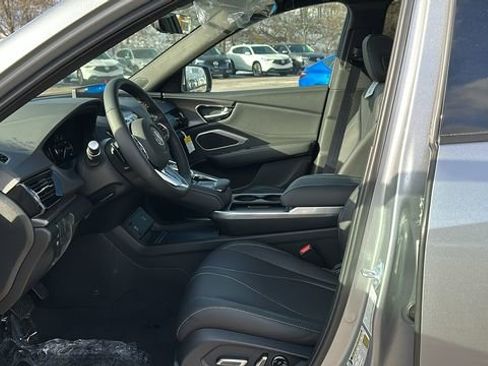 New 2026 Acura RDX SH-AWD image 9