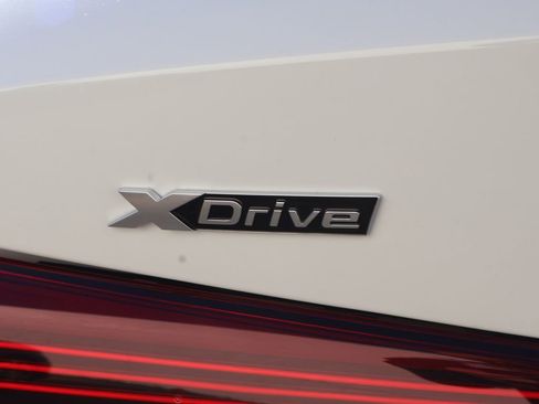 New 2026 BMW 440i xDrive Convertible w/ Premium Package image 25