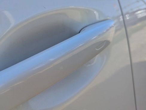 Used 2023 MAZDA MAZDA3 s FWD image 13