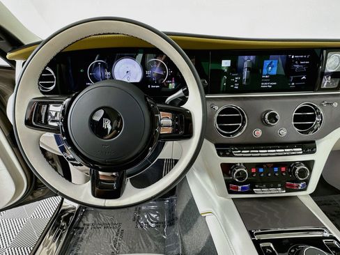 Certified 2026 Rolls-Royce Ghost AWD/4WD image 12