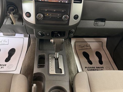 Used 2015 Nissan Xterra X AWD/4WD image 20
