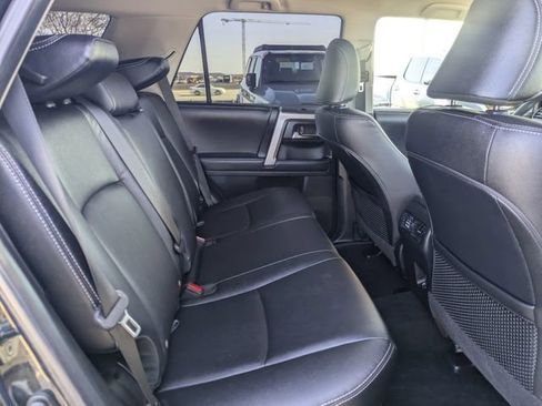Used 2022 Toyota 4Runner TRD Sport image 31