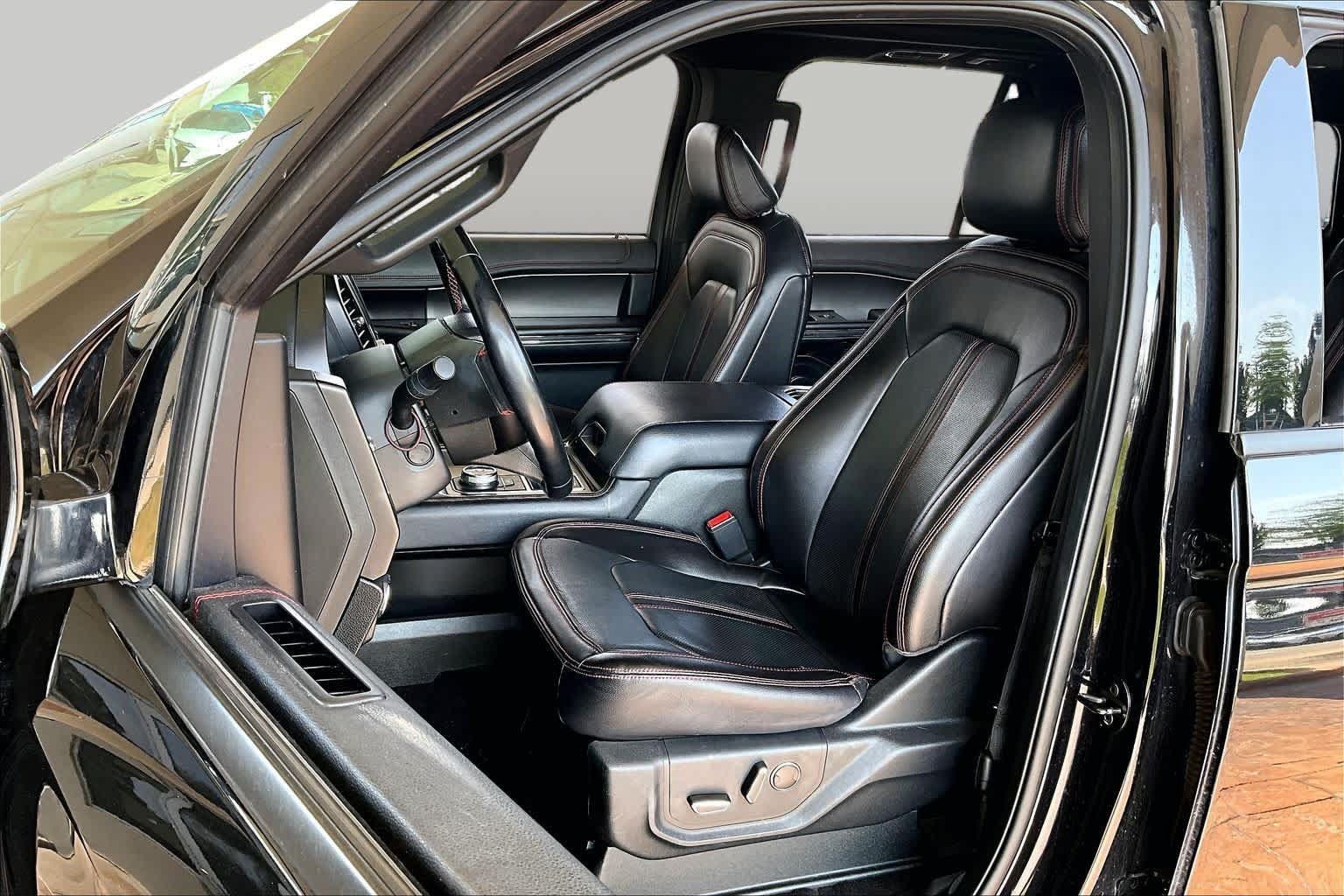 Used 2021 Ford Expedition Limited RWD image 7