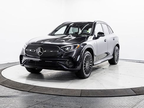 Certified 2025 Mercedes-Benz GLC 350e 4MATIC image 3
