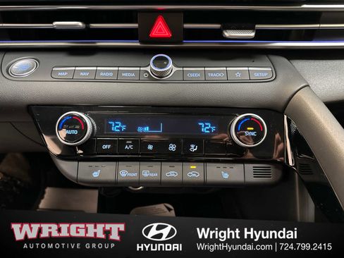 New 2026 Hyundai Elantra Limited FWD image 18