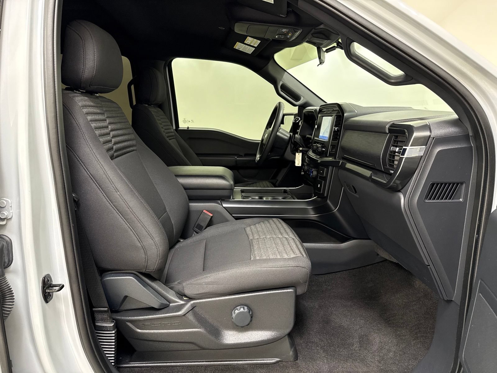Used 2021 Ford F150 XL w/ STX Appearance Package RWD image 28