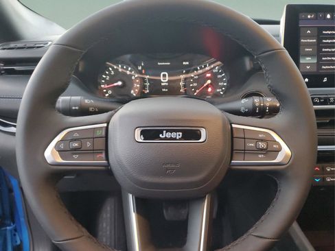 New 2026 Jeep Compass Latitude AWD/4WD image 22