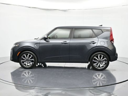 Used 2020 Kia Soul LX image 8