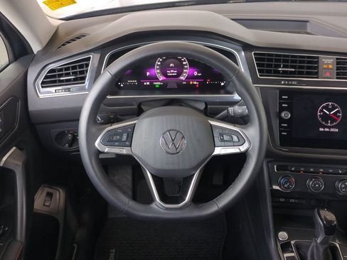 Used 2024 Volkswagen Tiguan Wolfsburg Edition AWD/4WD image 15