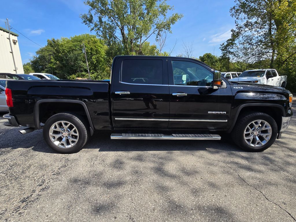 Used 2015 GMC Sierra 1500 SLT w/ SLT Crew Cab Value Package AWD/4WD image 9