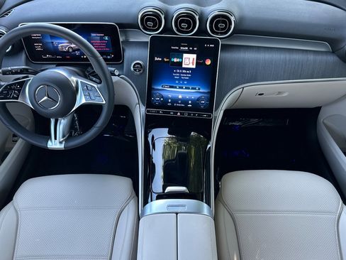 New 2026 Mercedes-Benz GLC 300 4MATIC image 13