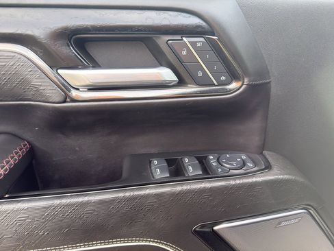 Used 2024 GMC Sierra 2500 AT4X image 15