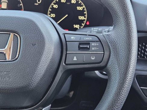 Used 2025 Honda CR-V LX image 26