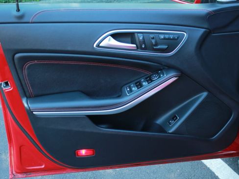 Used 2014 Mercedes-Benz CLA 45 AMG 4MATIC image 9