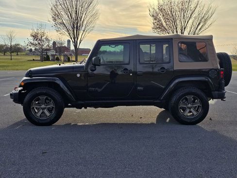 Used 2018 Jeep Wrangler Unlimited Sport image 5