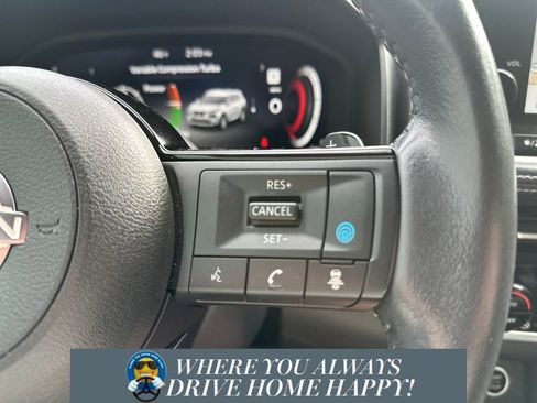 Used 2023 Nissan Rogue Platinum w/ Platinum Premium Package image 13