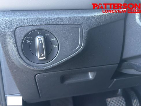 Used 2023 Volkswagen Atlas SE FWD image 9