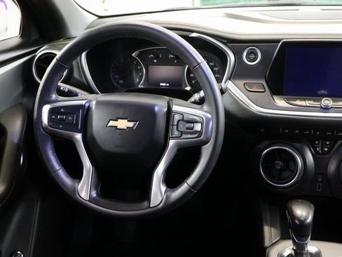 Used 2019 Chevrolet Blazer LT image 16