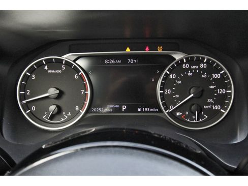 Used 2023 Nissan Rogue SV w/ SV Premium B Package image 16