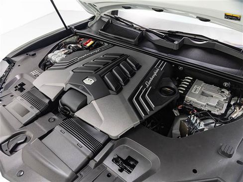 Used 2020 Lamborghini Urus AWD/4WD image 11