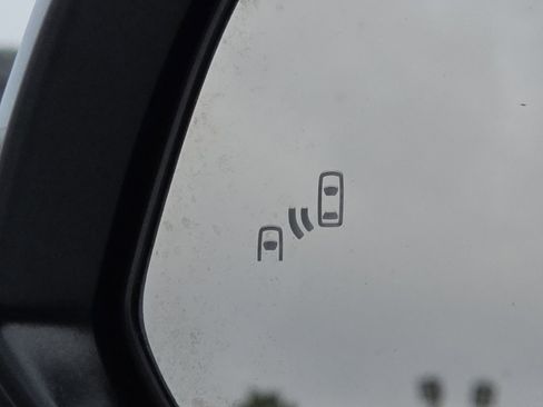 Used 2024 Toyota Grand Highlander AWD image 12