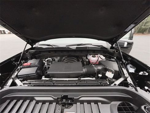 New 2026 GMC Sierra 1500 Elevation image 30