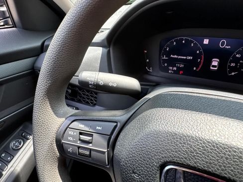 Used 2025 Honda Accord LX image 20