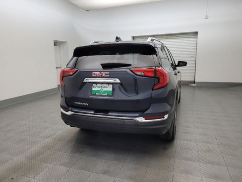 Used 2019 GMC Terrain SLT w/ Preferred Package image 7