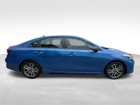 Used 2022 Kia Forte GT-Line w/ GT-Line Premium Package FWD image 8