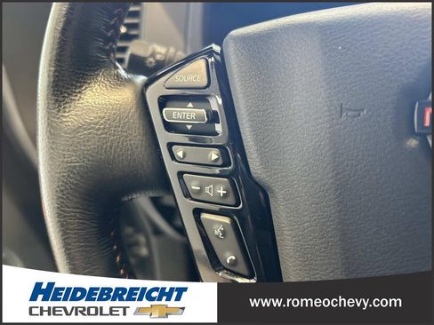 Used 2023 Nissan Frontier PRO-4X w/ Pro Convenience Package AWD/4WD image 19