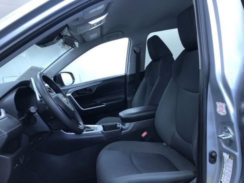 Certified 2025 Toyota RAV4 LE image 18