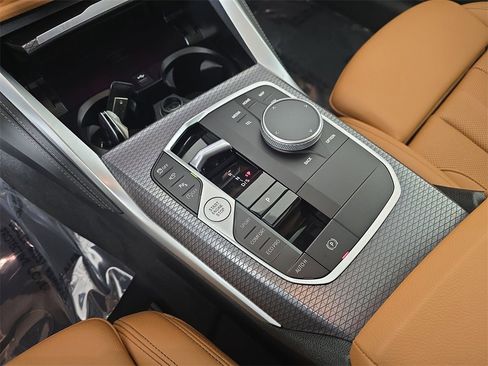 Certified 2025 BMW 440i xDrive Coupe w/ Premium Package image 25