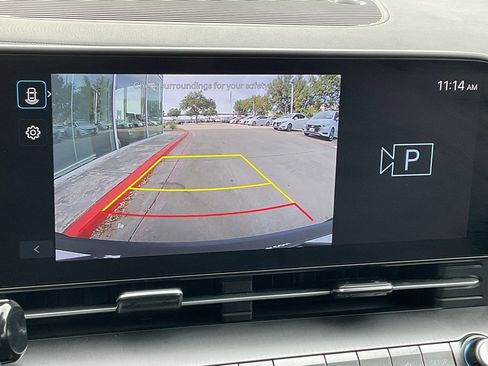 Used 2025 Hyundai Kona SEL image 31