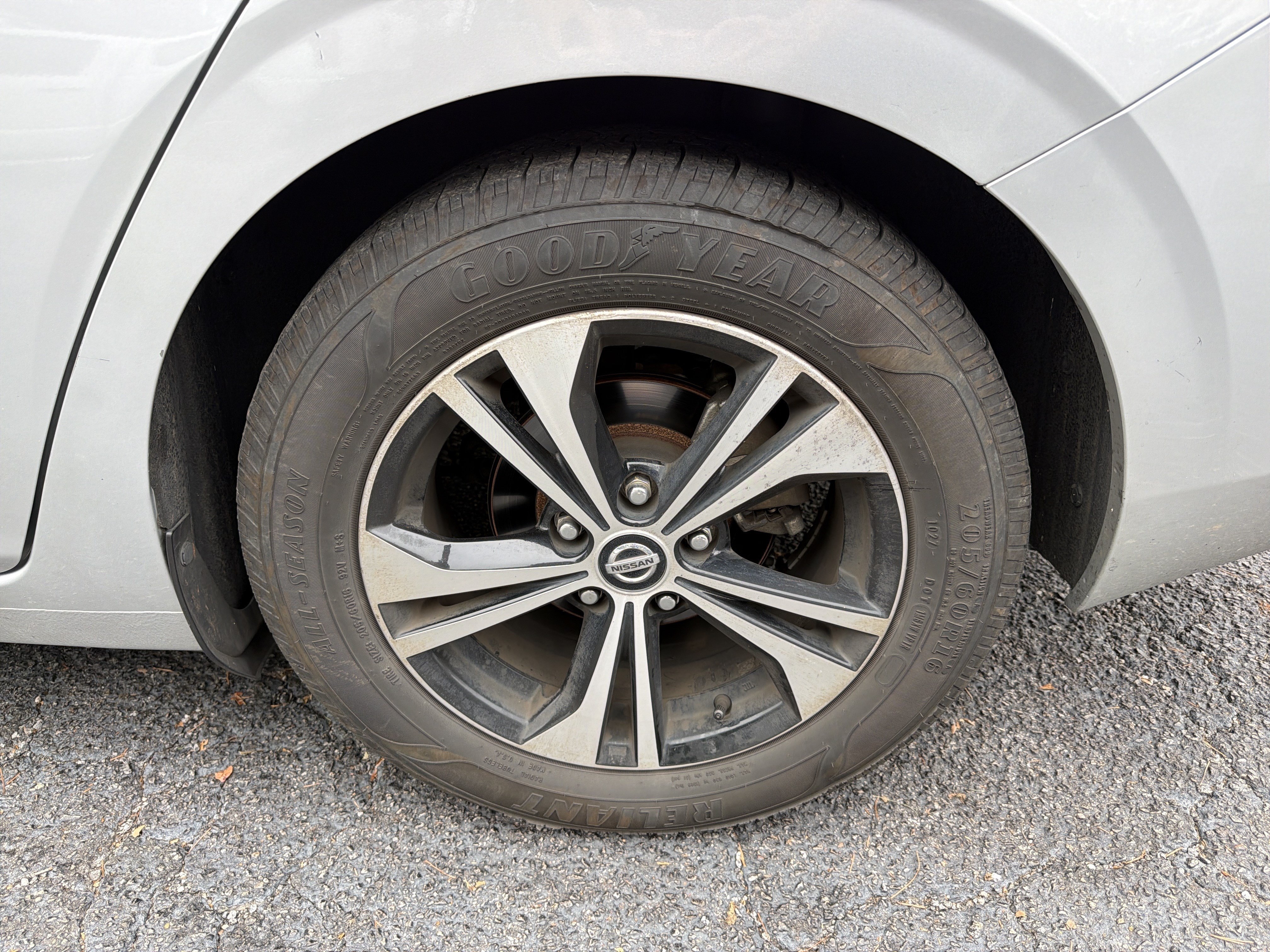 Used 2021 Nissan Sentra SV FWD image 7