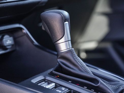 Certified 2024 Honda CR-V EX image 24