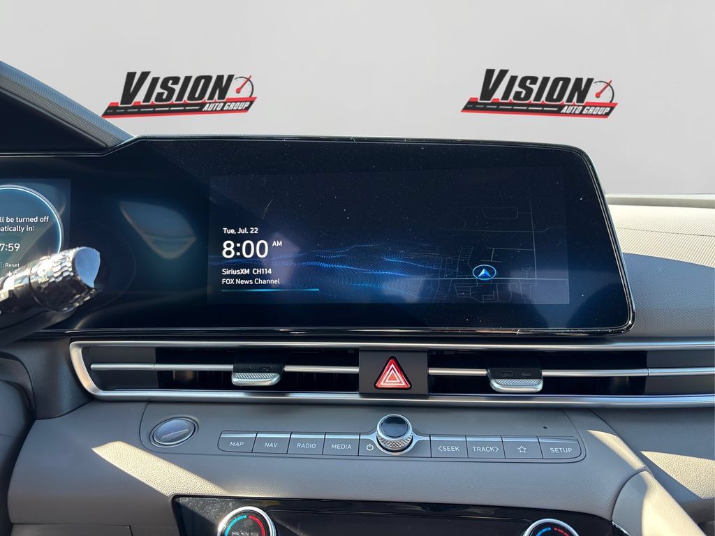 New 2025 Hyundai Elantra SEL FWD image 16