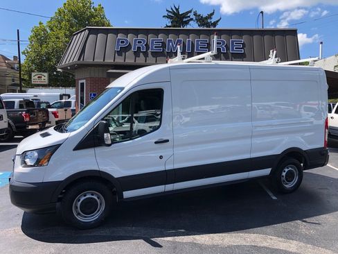 Used 2018 Ford Transit 250 148 Medium Roof RWD image 2