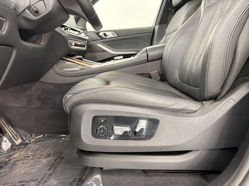 Certified 2024 BMW X7 M60i w/ Executive Package AWD/4WD image 13