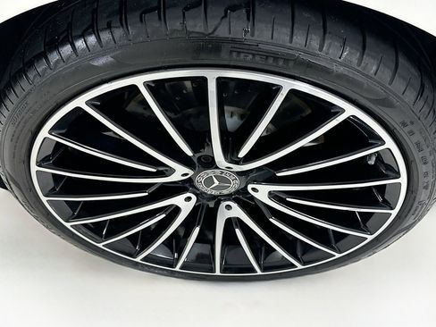 Used 2023 Mercedes-Benz S 580 4MATIC Sedan image 34