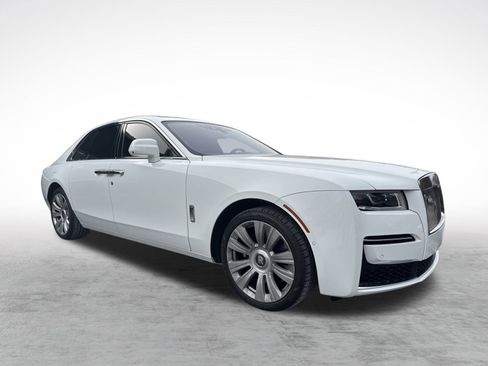 Certified 2022 Rolls-Royce Ghost w/ Ghost Package image 8