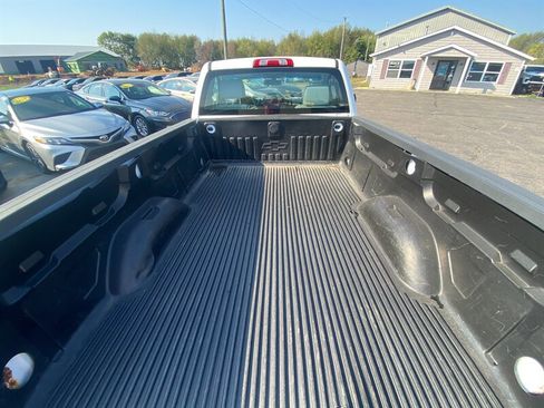 Used 2017 Chevrolet Silverado 1500 W/T image 9