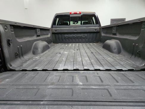 Used 2018 GMC Sierra 3500 Denali w/ Duramax Plus Package image 30