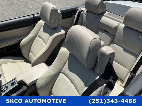 Used 2011 BMW 335is Convertible w/ Premium Pkg RWD image 21