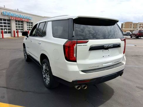 Used 2024 GMC Yukon Denali Ultimate AWD/4WD image 5